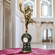 Часы с Гермесом — необычный подарок — фотография 1