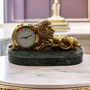 Подарочные сувенирные настольные часы с бронзовым львом — фотография 1