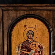 Иконы Христа и Богоматери в дубовом окладе в подарок — фотография 3
