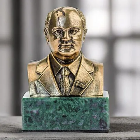 Ручная работа: Бронзовый бюст «Горбачев»